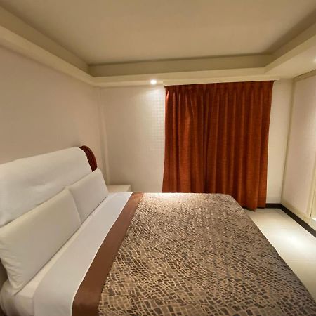 Sweet Hotel New Taipei City Bagian luar foto