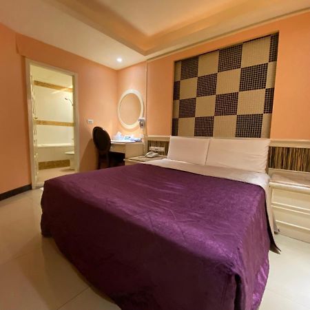 Sweet Hotel New Taipei City Bagian luar foto