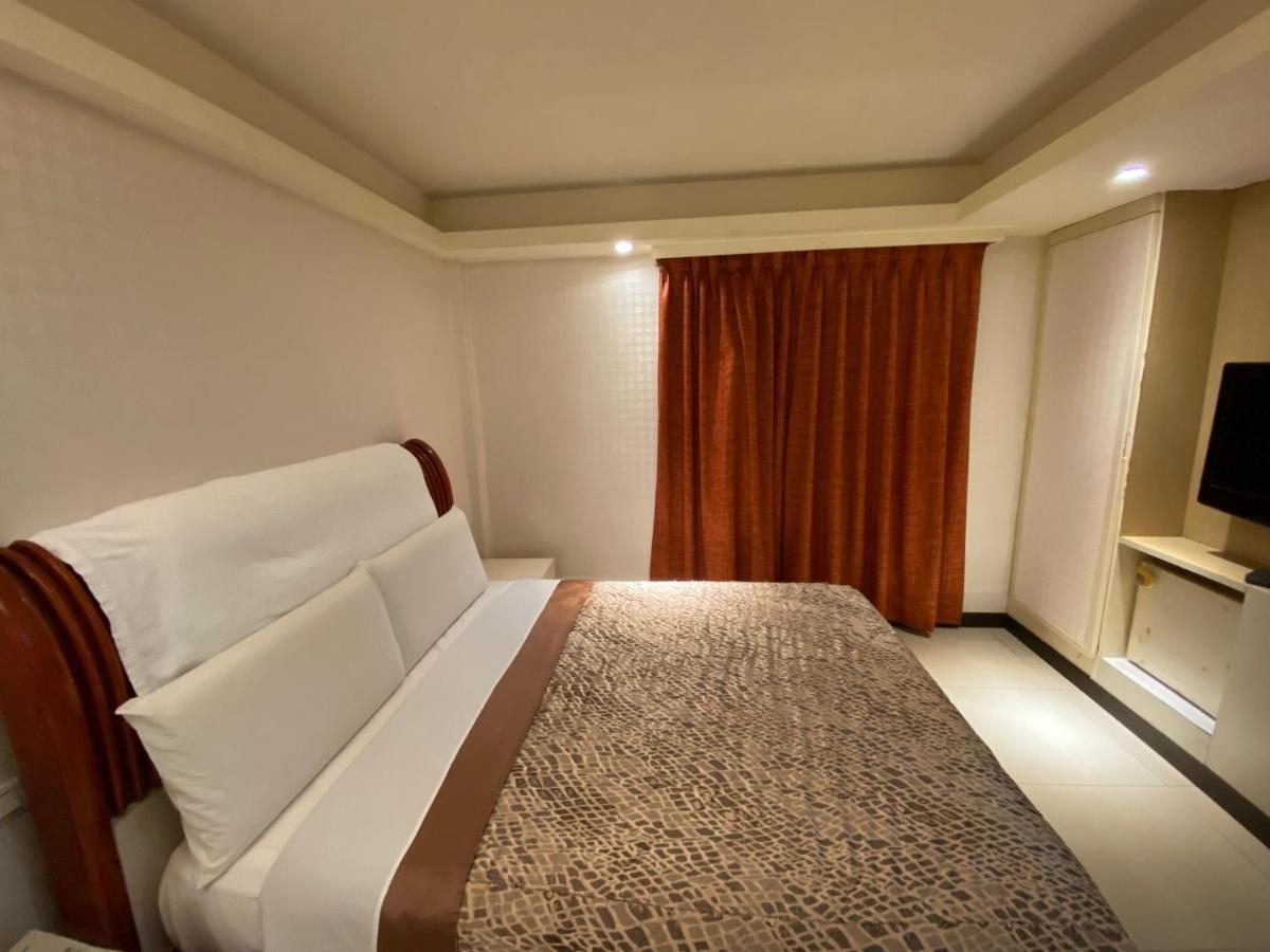 Sweet Hotel New Taipei City Bagian luar foto