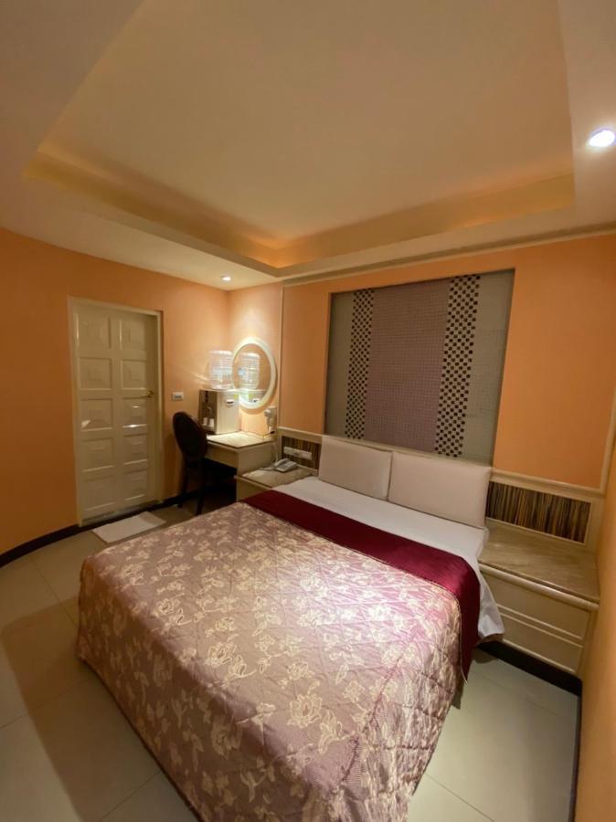 Sweet Hotel New Taipei City Bagian luar foto